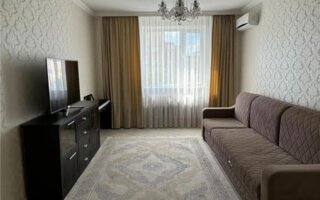 Продажа 2-комнатной квартиры, 66.8 м²