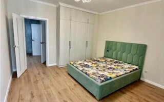 Продажа 1-комнатной квартиры, 38 м²