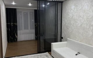 Продажа 1-комнатной квартиры, 39.7 м²
