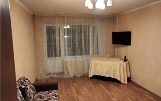 Продажа 2-комнатной квартиры, 65.1 м²