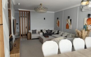 Продажа 3-комнатной квартиры, 130.2 м²