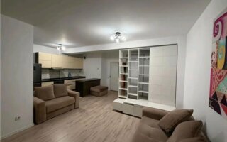 Продажа 1-комнатной квартиры, 45.6 м²
