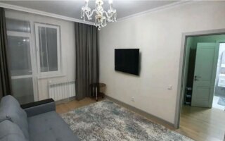 Продажа 1-комнатной квартиры, 38 м²