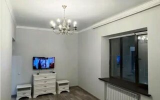 Продажа 2-комнатной квартиры, 65 м²
