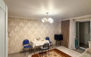Продажа 1-комнатной квартиры, 37.8 м²