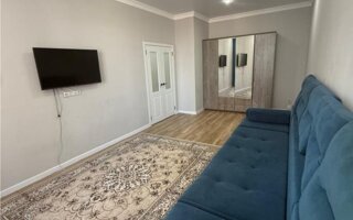 Продажа 1-комнатной квартиры, 44 м²