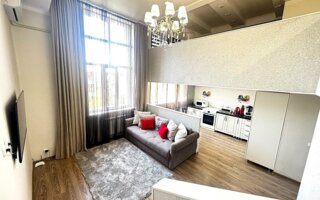 Продажа 2-комнатной квартиры, 81 м²