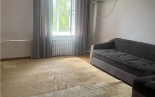 Продажа 4-комнатной квартиры, 79 м²