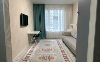 Продажа 1-комнатной квартиры, 40.2 м²