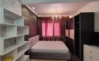 Продажа 1-комнатной квартиры, 42 м²