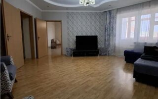 Продажа 3-комнатной квартиры, 93 м²