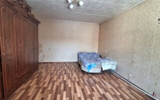 Продажа 4-комнатного дома, 100 м²