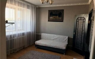 Продажа 2-комнатной квартиры, 42 м²