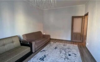 Продажа 3-комнатной квартиры, 76 м²