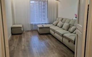 Продажа 2-комнатной квартиры, 64 м²