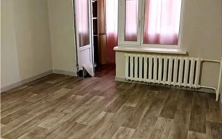 Продажа 1-комнатной квартиры, 42 м²