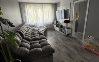 Продажа 3-комнатной квартиры, 60 м²