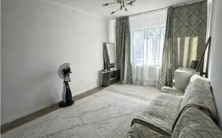Продажа 1-комнатной квартиры, 43 м²