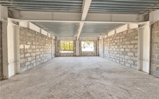 Продажа 2-комнатной квартиры, 113 м²