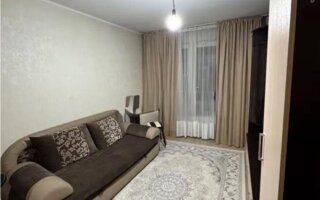 Продажа 2-комнатной квартиры, 42 м²