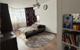 Продажа 1-комнатной квартиры, 42.1 м²