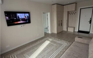 Продажа 2-комнатной квартиры, 60 м²