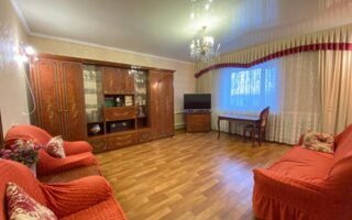 Продажа 3-комнатного дома, 217 м²