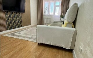 Продажа 3-комнатной квартиры, 79.2 м²