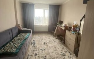 Продажа 1-комнатной квартиры, 42 м²