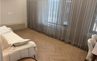 Продажа 4-комнатной квартиры, 150 м²