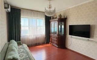 Продажа 3-комнатной квартиры, 71.2 м²