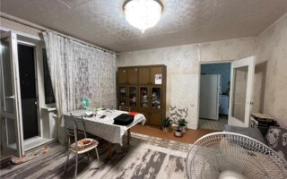 Продажа 3-комнатной квартиры, 62 м²
