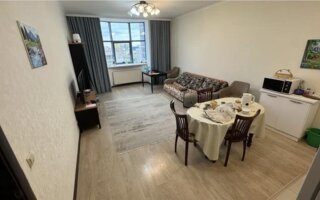 Продажа 2-комнатной квартиры, 63 м²