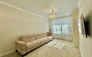 Продажа 2-комнатной квартиры, 57 м²
