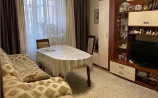 Продажа 2-комнатной квартиры, 72 м²