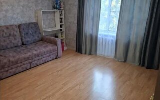 Продажа 1-комнатной квартиры, 32.4 м²