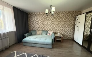 Продажа 1-комнатной квартиры, 41 м²