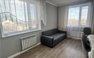 Продажа 1-комнатной квартиры, 41.2 м²