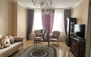 Продажа 2-комнатной квартиры, 70.1 м²