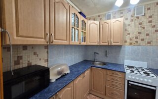 Продажа 4-комнатной квартиры, 61 м²