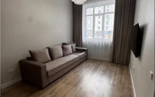Продажа 1-комнатной квартиры, 38 м²