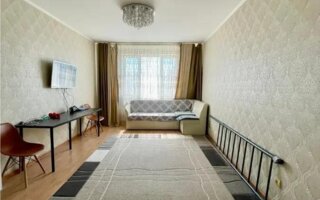 Продажа 2-комнатной квартиры, 83 м²