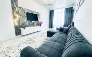 Продажа 2-комнатной квартиры, 67.5 м²