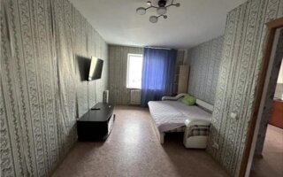 Продажа 1-комнатной квартиры, 32 м²