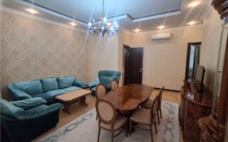 Продажа 3-комнатной квартиры, 122 м²