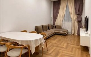 Продажа 3-комнатной квартиры, 95 м²