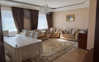 Продажа 4-комнатной квартиры, 144 м²