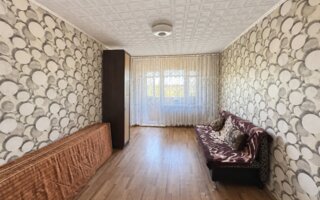 Продажа 3-комнатной квартиры, 62 м²