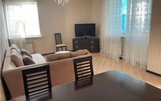 Продажа 2-комнатной квартиры, 68.4 м²
