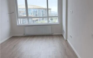Продажа 1-комнатной квартиры, 37 м²
